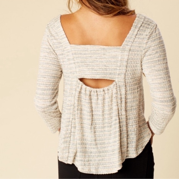 Altar’d State Loxley‎ Cropped Top Size Small Rayon Blend - Picture 10 of 12